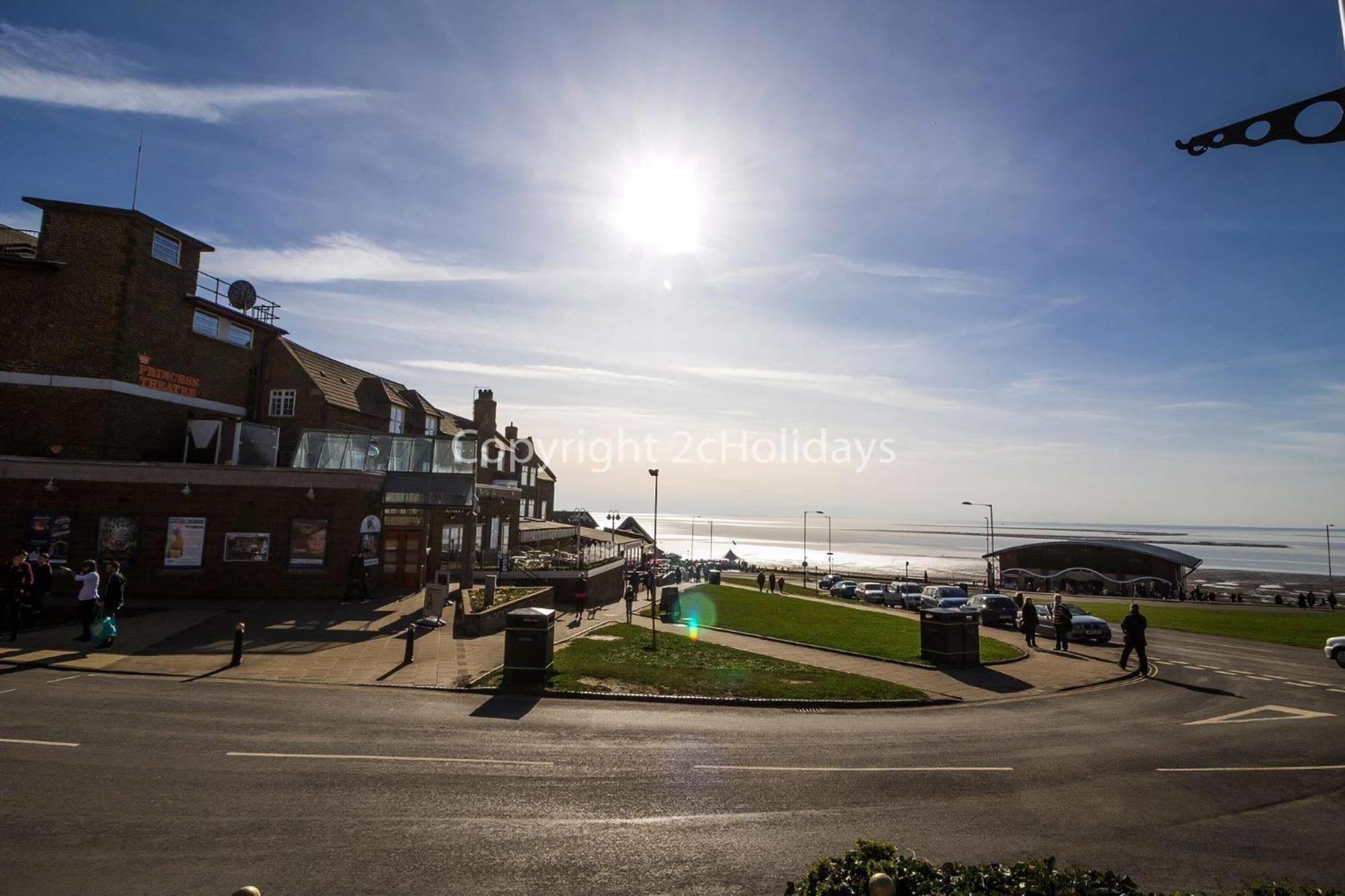 8 Berth Caravan For Hire At Manor Park Near To A Great Beach Ref 23041C Hunstanton Ngoại thất bức ảnh